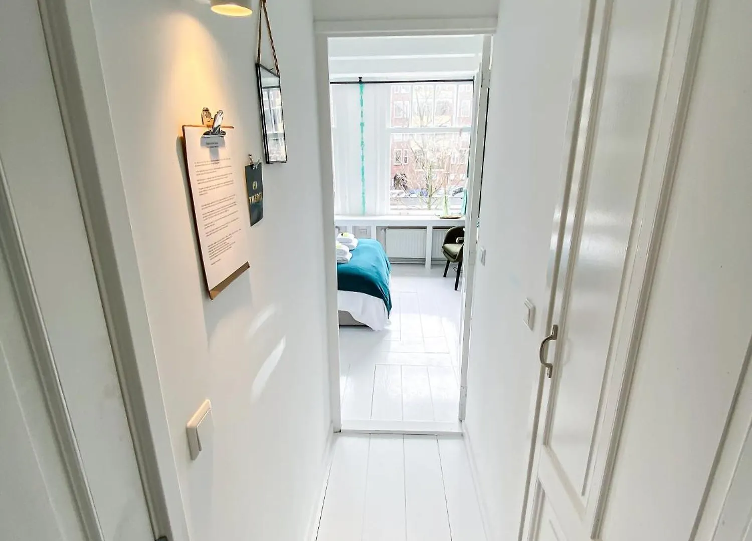 Large En-Suite Room In Historic Canalhouse From 1729 Amsterdam