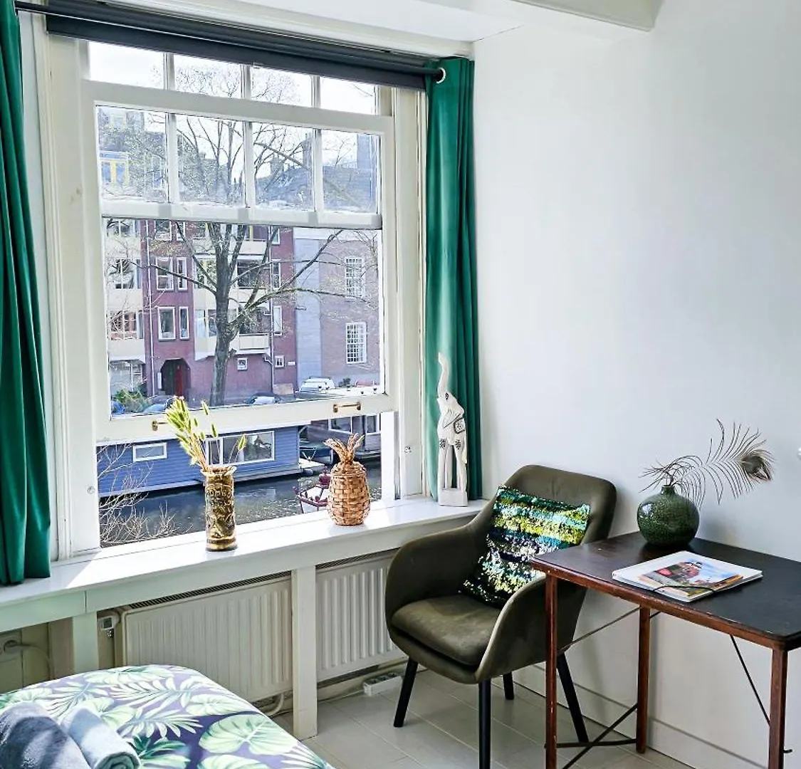 Large En-Suite Room In Historic Canalhouse From 1729 Amsterdam